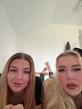 Snapshot of Sofiaaliyaaaa chatting on 02.22.26 Sofiaaliyaaaa online show from 02.22.26