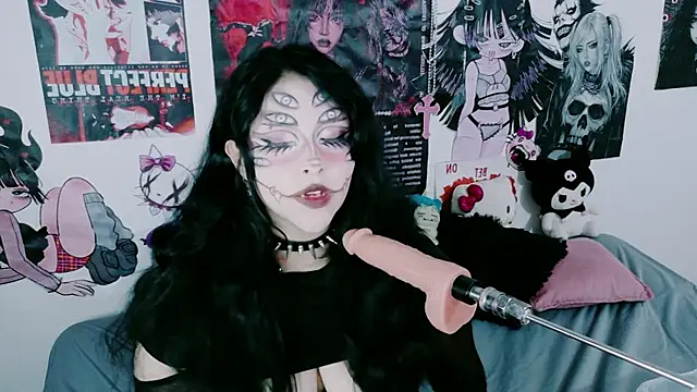 Snapshot of angeldust_777 chatting on 07.04.26 angeldust 777 online show from 07.04.26