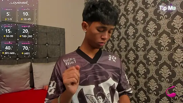 Little Twink19x online show from 05.14.26
