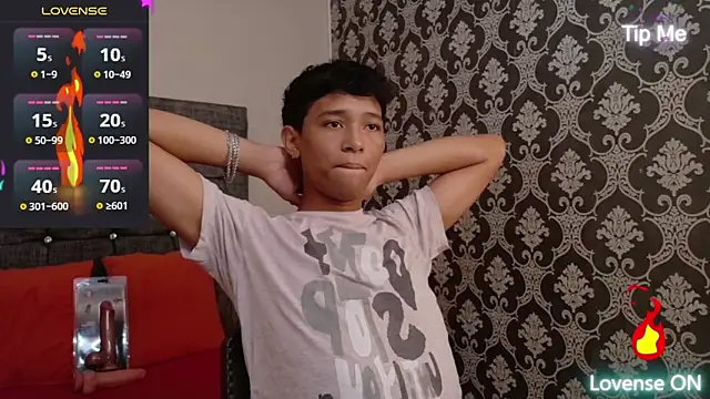 Little Twink19x online show from 05.26.26