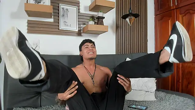 Snapshot of Jeremy_wallker chatting on 03.08.26 Jeremy wallker online show from 03.08.26