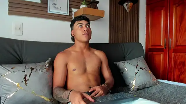 Snapshot of Jeremy_wallker chatting on 03.25.26 Jeremy wallker online show from 03.25.26