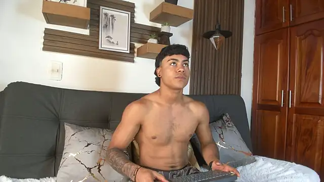 Snapshot of Jeremy_wallker chatting on 03.27.26 Jeremy wallker online show from 03.27.26