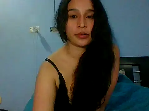 scarlettscottx  online show from 04.21.26