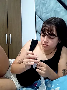 Snapshot of sara_cute_so chatting on 04.11.26 sara cute so online show from 04.11.26