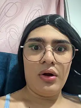 Emma Paez online show from 05.05.26