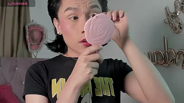 valentine sweety online show from 03.14.26