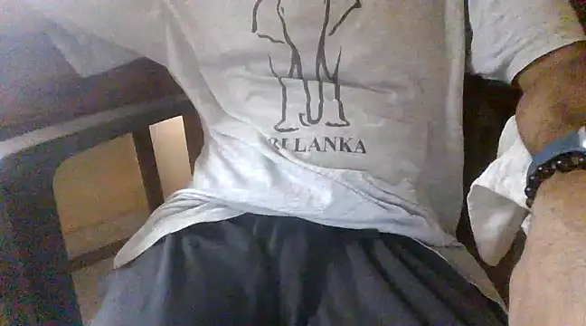 Snapshot of sub_slave_indi chatting on 03.22.25 sub slave indi online show from 03.22.25