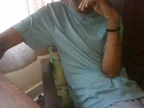 Snapshot of sub_slave_indi chatting on 11.05.25 sub slave indi online show from 11.05.25