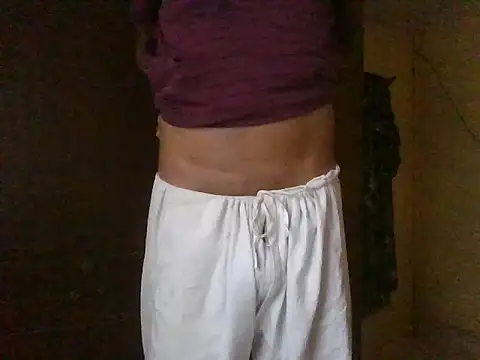 Snapshot of sub_slave_indi chatting on 11.17.25 sub slave indi online show from 11.17.25