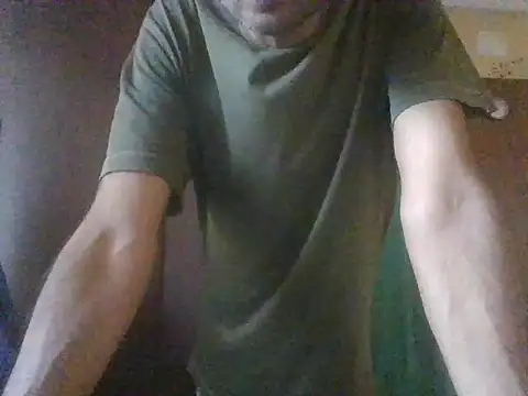 Snapshot of sub_slave_indi chatting on 06.15.26 sub slave indi online show from 06.15.26