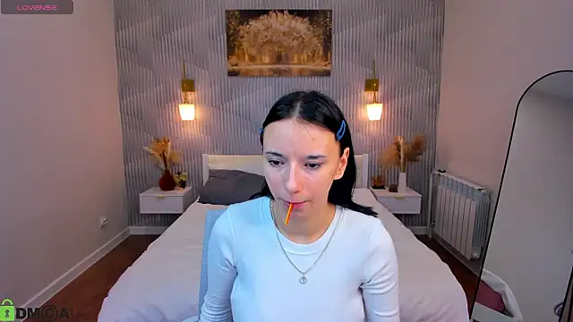 kitty-r0se online show from 03.20.26