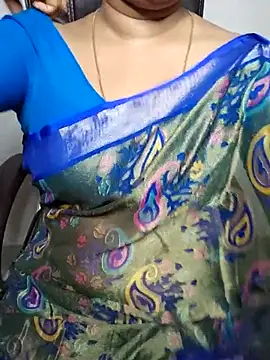 Snapshot of Vandana122 chatting on 03.18.26 Vandana122 online show from 03.18.26