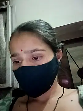 Snapshot of Vandana122 chatting on 04.01.26 Vandana122 online show from 04.01.26