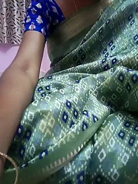 Snapshot of Vandana122 chatting on 04.06.26 Vandana122 online show from 04.06.26