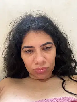 Snapshot of carolaraujo11 chatting on 02.19.26 carolaraujo11 online show from 02.19.26