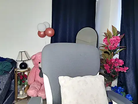 Snapshot of Loving_neha chatting on 03.27.26 Loving neha online show from 03.27.26