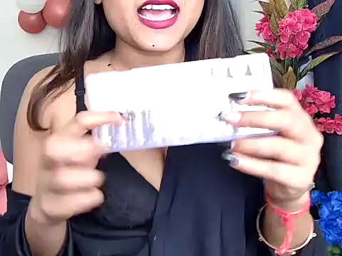 Snapshot of Loving_neha chatting on 03.29.26 Loving neha online show from 03.29.26