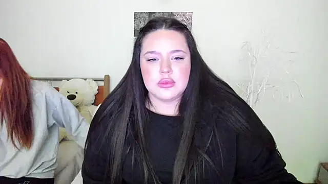 Snapshot of KatyRaina chatting on 02.19.26 KatyRaina online show from 02.19.26