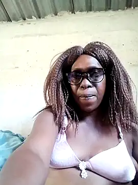 Boldy-queen online show from 03.12.26