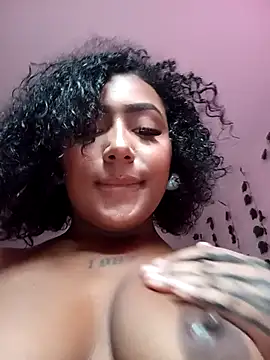 Snapshot of Emma_Dancer chatting on 03.10.26 Emma Dancer online show from 03.10.26