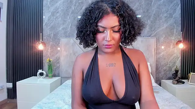 Snapshot of Emma_Dancer chatting on 03.31.26 Emma Dancer online show from 03.31.26