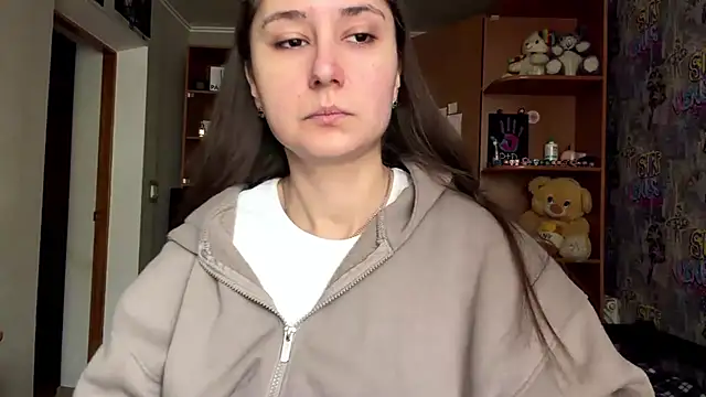 poly princess online show from 04.03.26