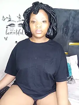 Divine Beautyxx online show from 05.22.26
