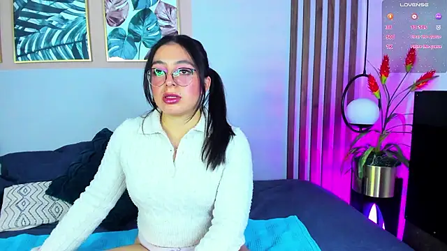 mia wills  online show from 03.13.26