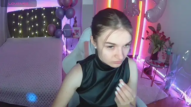 Ann Wood online show from 03.13.26