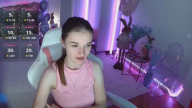 Ann Wood online show from 03.24.26