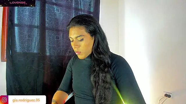 Jess Hoffman online show from 02.25.26