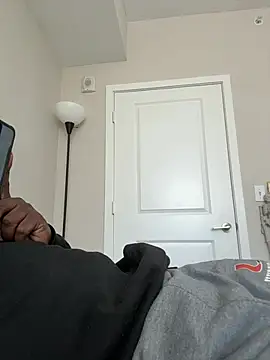 Snapshot of makeherfeelg chatting on 02.24.26 makeherfeelg online show from 02.24.26