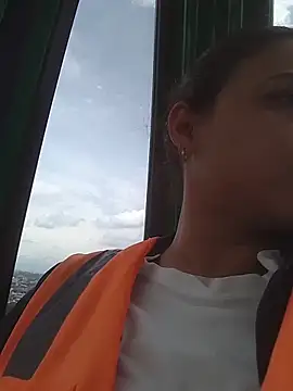 mar coral2 online show from 04.10.26