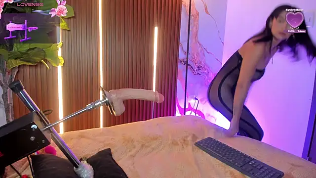 Antonella Moretti  online show from 04.05.26