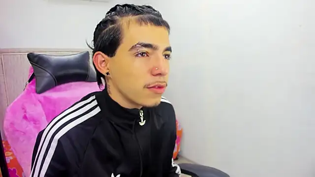 Bad bunnyy  online show from 04.04.26