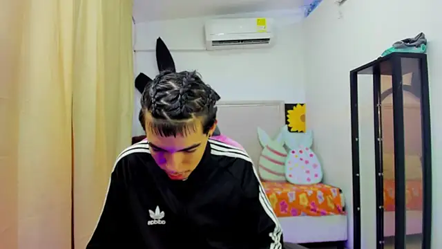 Bad bunnyy  online show from 04.06.26