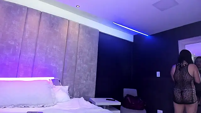 EmiilyRousee online show from 03.05.26