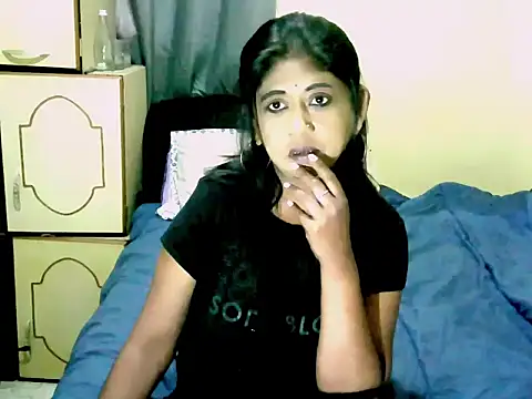 Snapshot of IndianPleasures21 chatting on 07.20.26 IndianPleasures21 online show from 07.20.26