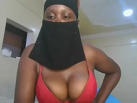 sweetchocolatey-puss online show from 02.26.26