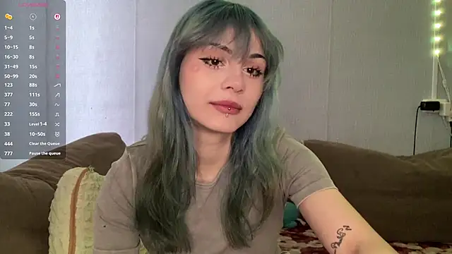 Emmibrilson online show from 04.23.26