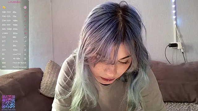 Emmibrilson online show from 05.05.26