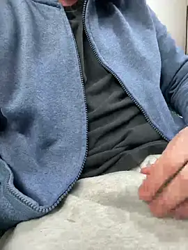 Snapshot of Gigiofruma chatting on 02.20.26 Gigiofruma online show from 02.20.26