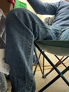 Snapshot of Gigiofruma chatting on 02.21.26 Gigiofruma online show from 02.21.26