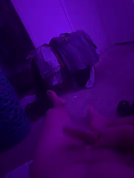 Snapshot of Meni008 chatting on 03.26.26 Meni008 online show from 03.26.26