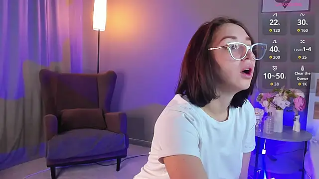 Tiffany Robinson online show from 03.15.26