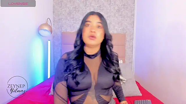 ZeynepYilmaz online show from 04.09.26