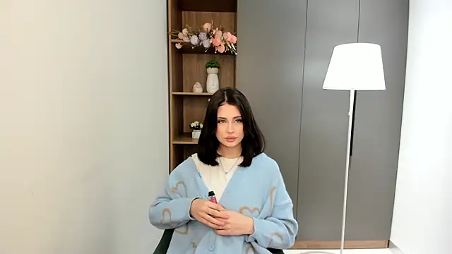 Snapshot of KerrieWeigel chatting on 02.21.26 KerrieWeigel online show from 02.21.26