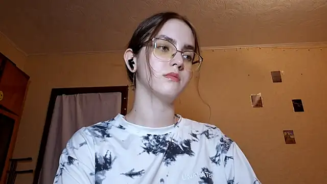 Snapshot of Katelemon chatting on 03.11.26 Katelemon online show from 03.11.26