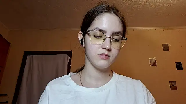 Snapshot of Katelemon chatting on 04.01.26 Katelemon online show from 04.01.26